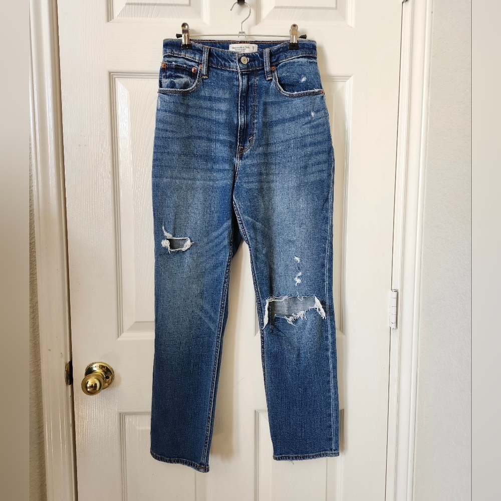Abercrombie & Fitch The Ankle Straight Ultra High Rise Blue Jeans